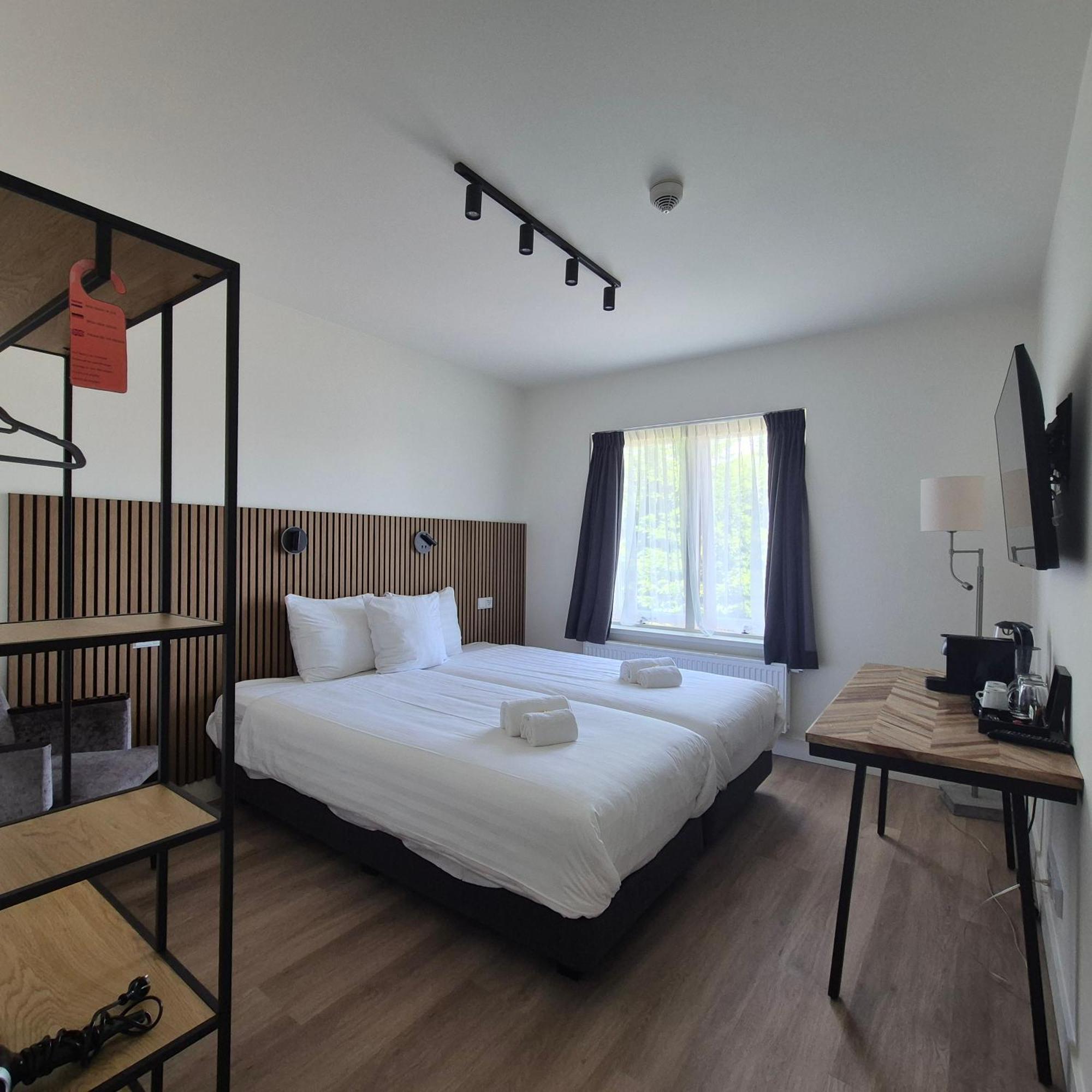 - Digital Access Hotel